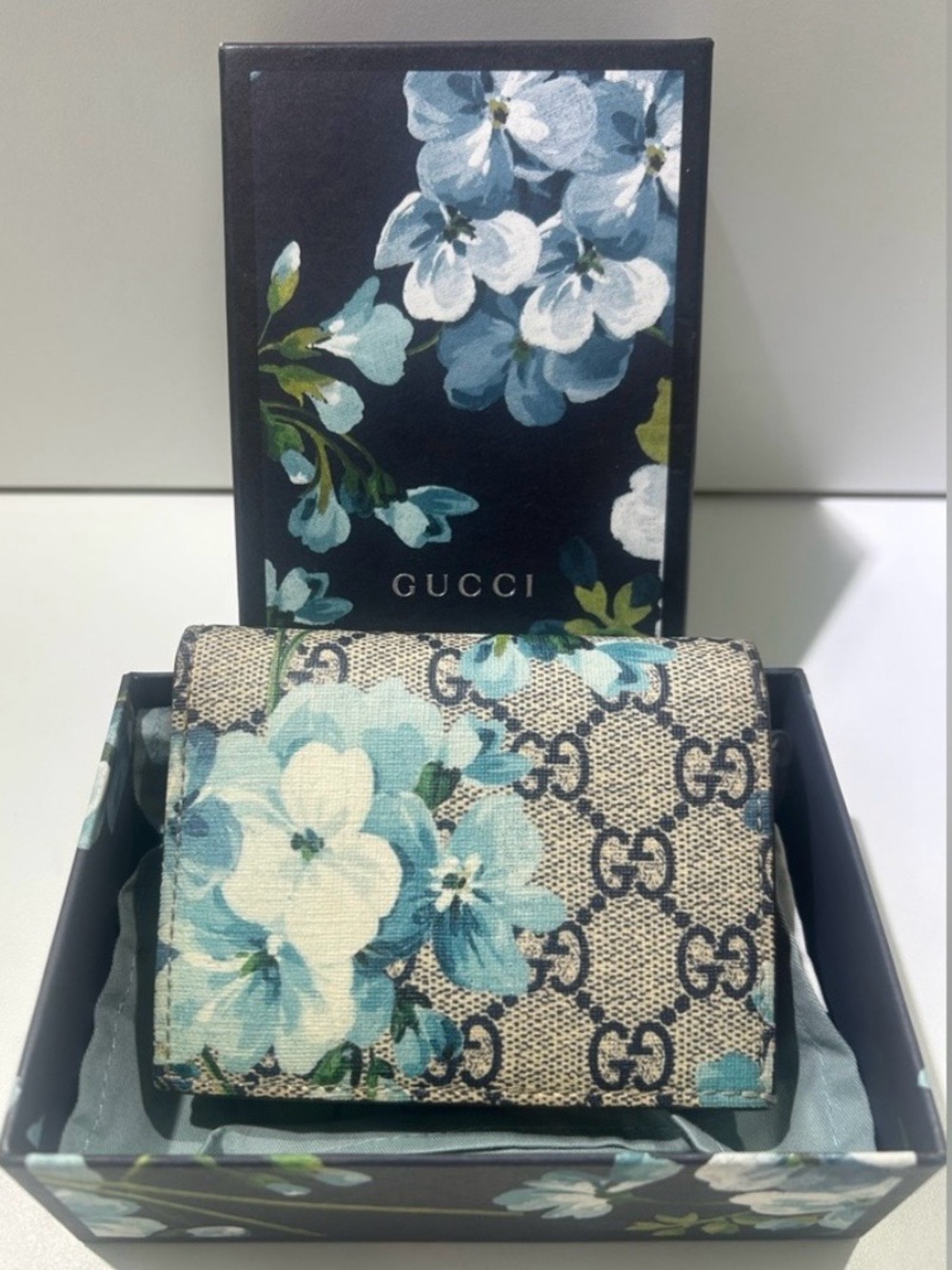 Gucci Floral GG Canvas Trifold Wallet - Blue & Beige